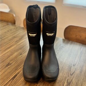 Bogs Black Neoprene Boots